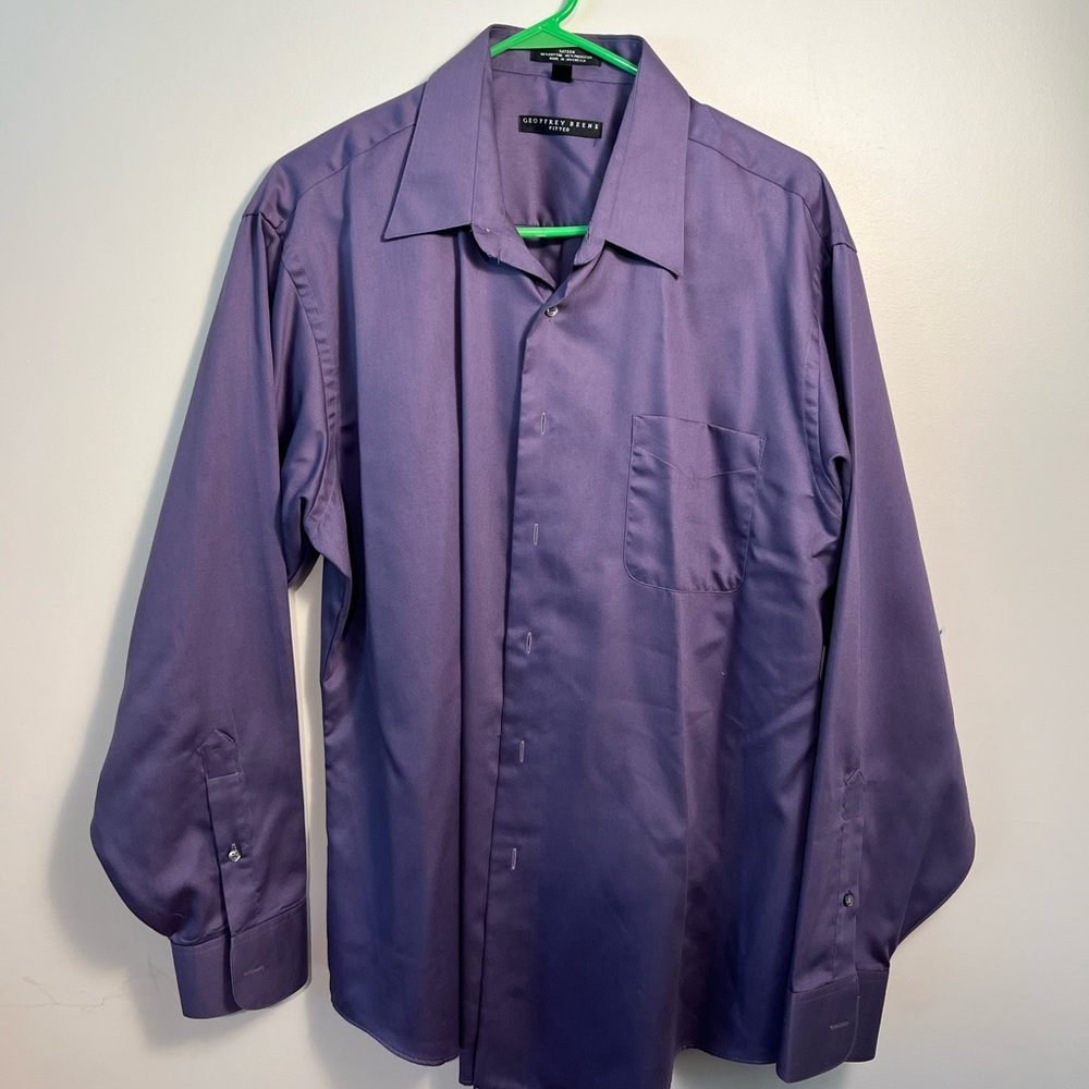 Geoffrey Beene Fitted Dress Shirt. Purple. Size XL.